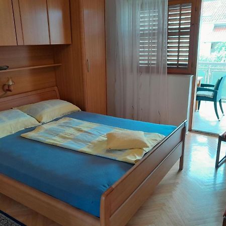 Apartments Adelheid In Biograd, Close To The Beach ビオグラード・ナ・モル エクステリア 写真