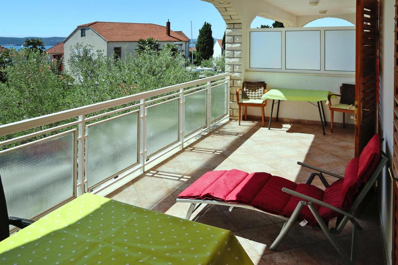 Apartments Adelheid In Biograd, Close To The Beach ビオグラード・ナ・モル エクステリア 写真