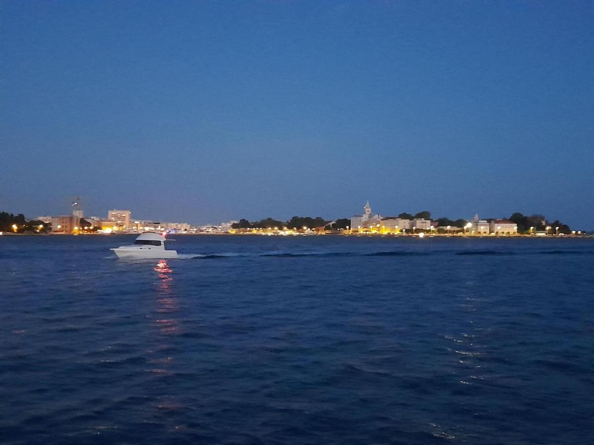 Apartments Adelheid In Biograd, Close To The Beach ビオグラード・ナ・モル エクステリア 写真